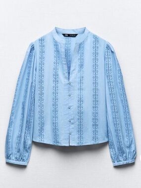 Zara embroidered eyelet blouse - size small - color blue - spring top - NWOT